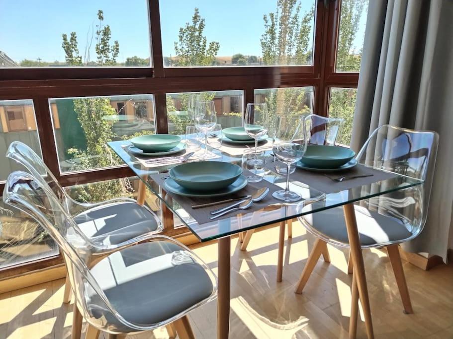 Madrid Wanda Aeropuerto Ifema Plenilunio Dy Apartment Luaran gambar