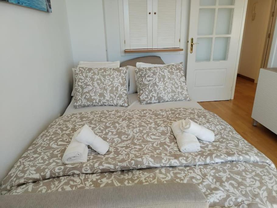 Madrid Wanda Aeropuerto Ifema Plenilunio Dy Apartment Luaran gambar
