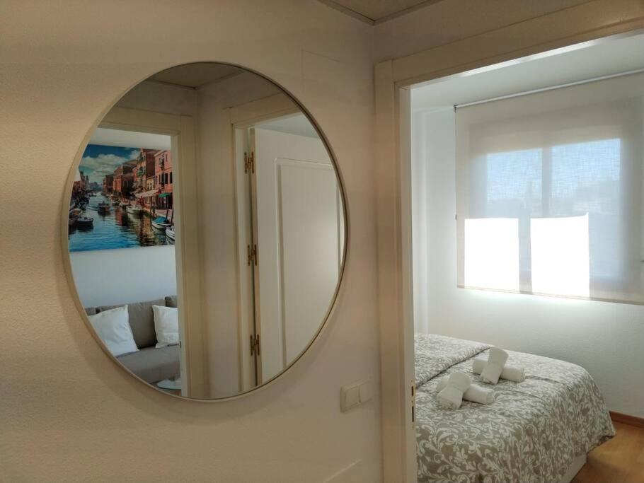 Madrid Wanda Aeropuerto Ifema Plenilunio Dy Apartment Luaran gambar
